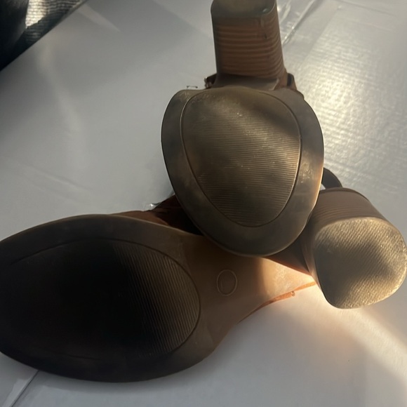 Universal Thread-Target heals - Picture 4 of 4